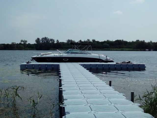 Przystań jachtowa — WATERFUN
