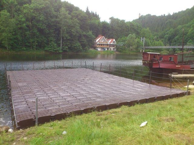 Duża platforma — WATERFUN